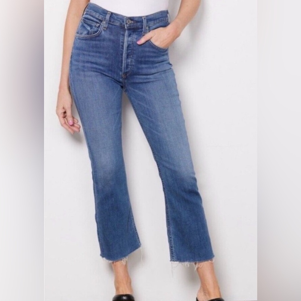 Citizens Of Humanity Blue Flare Jeans Isola size 28 crop flare